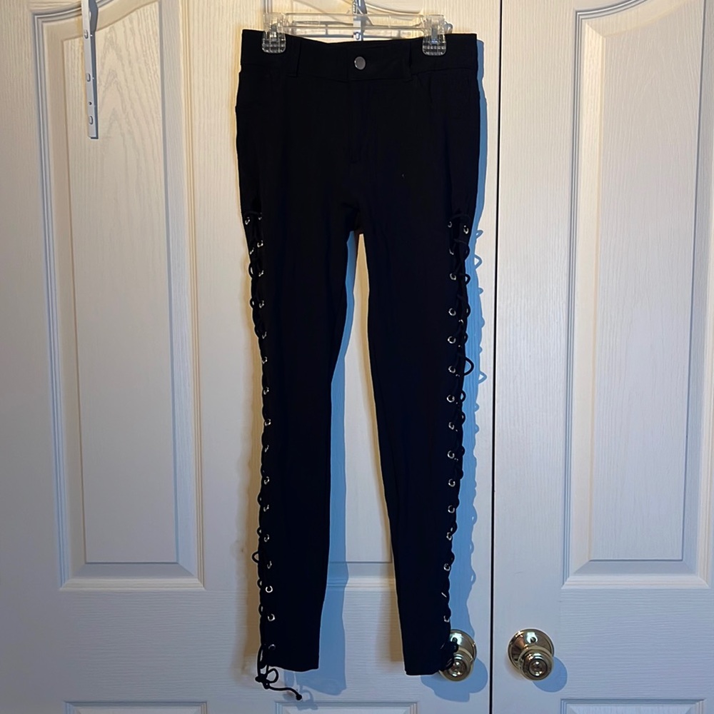 Black Lace up Jegging
